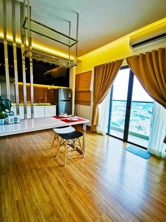Simfoni Level 39 Superior Designer Studio With 100Mbps Wifi & Netflix Apartamento Kampong Baharu Balakong Exterior foto